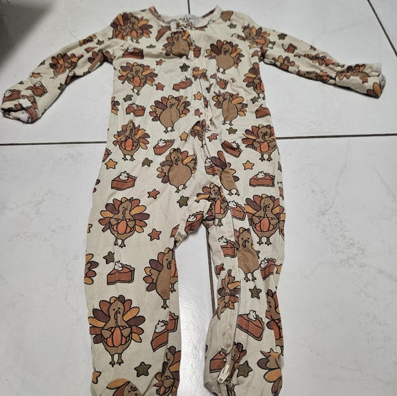 Caden Lane Other - Caden lane turkey pumpkin pie zippy 3-6